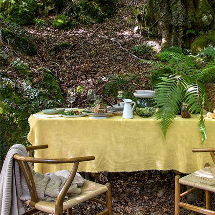 Mesa en naturaleza